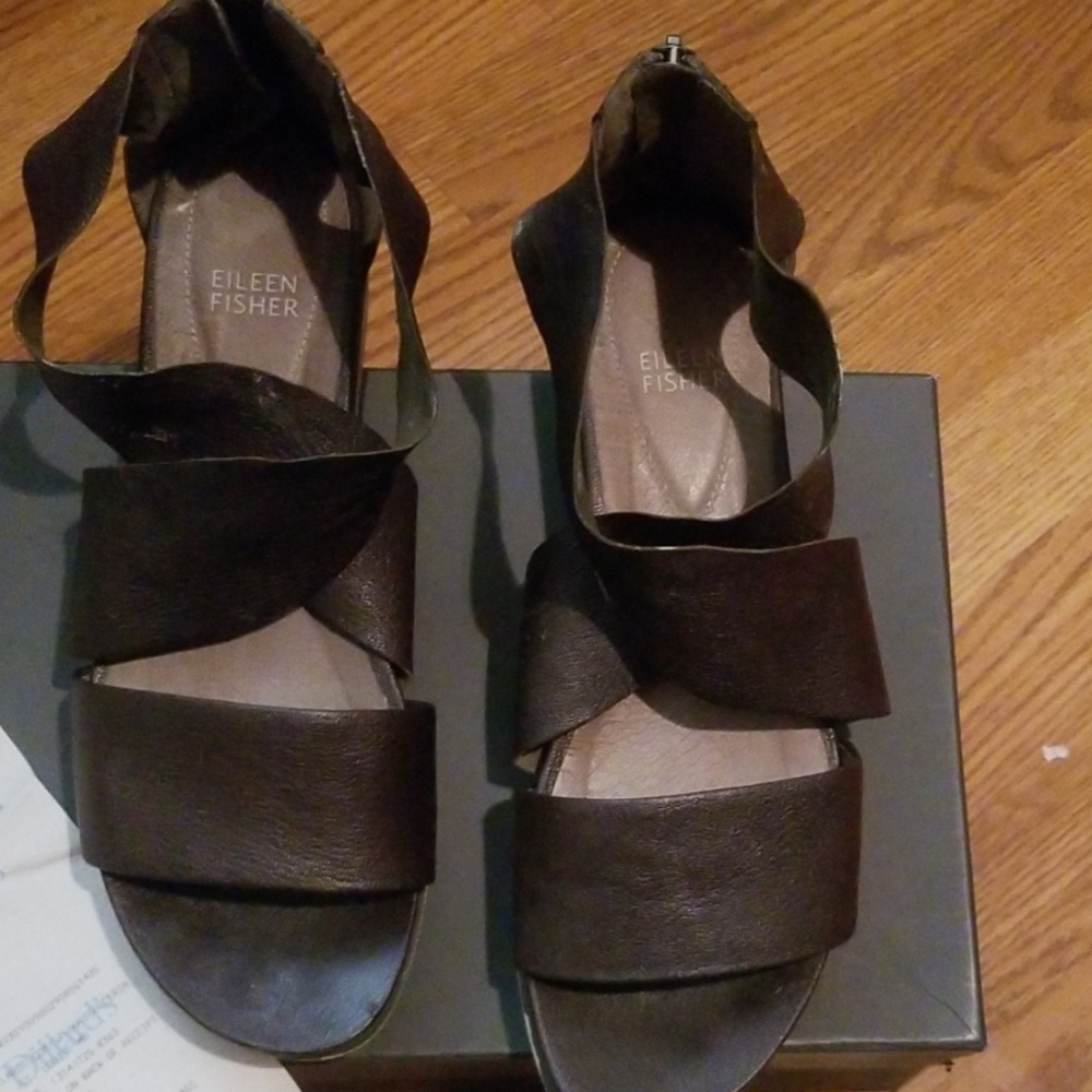 Sandal